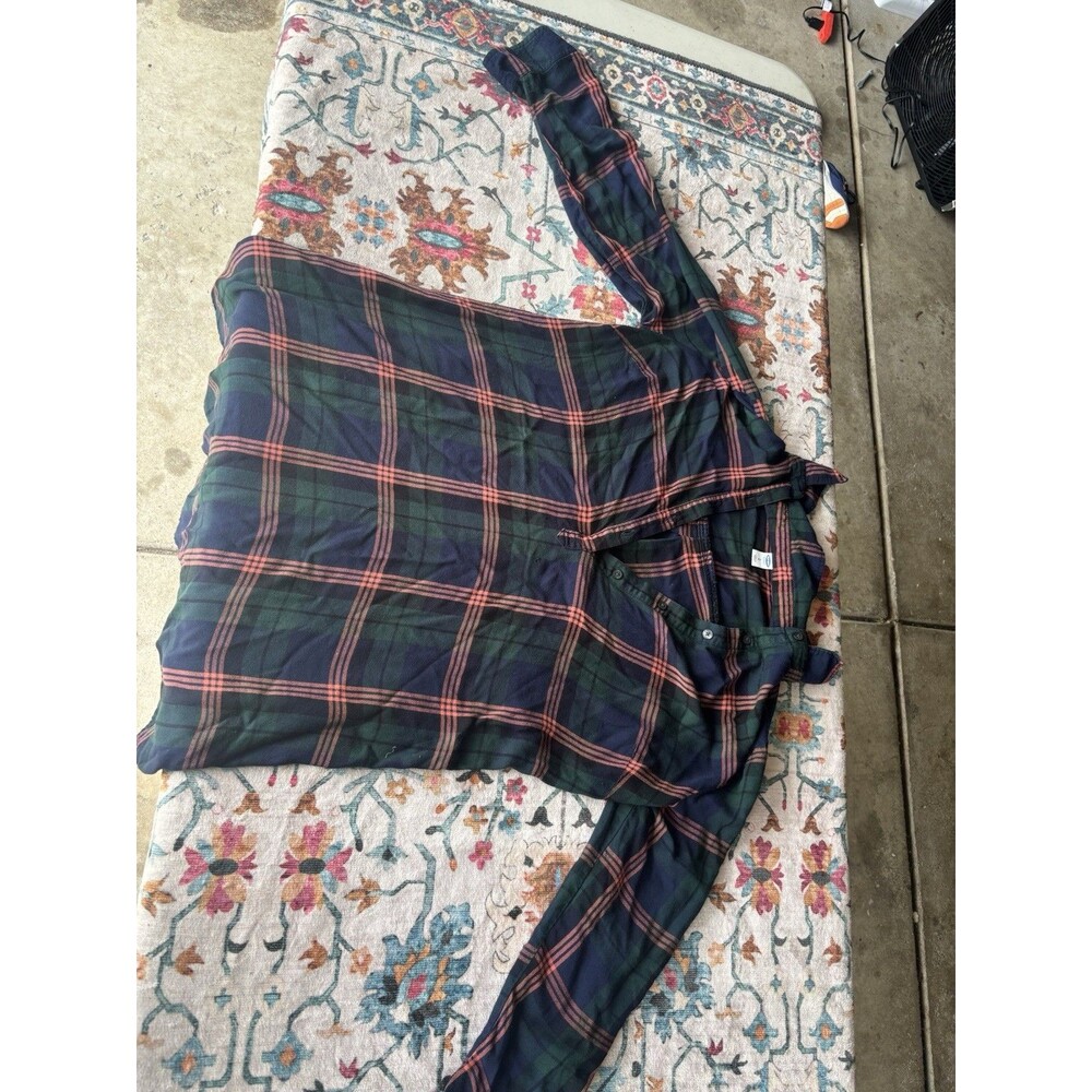 Old Navy Womens The Classic Flannel Shirt Button Down Plaid Green Pink Size L